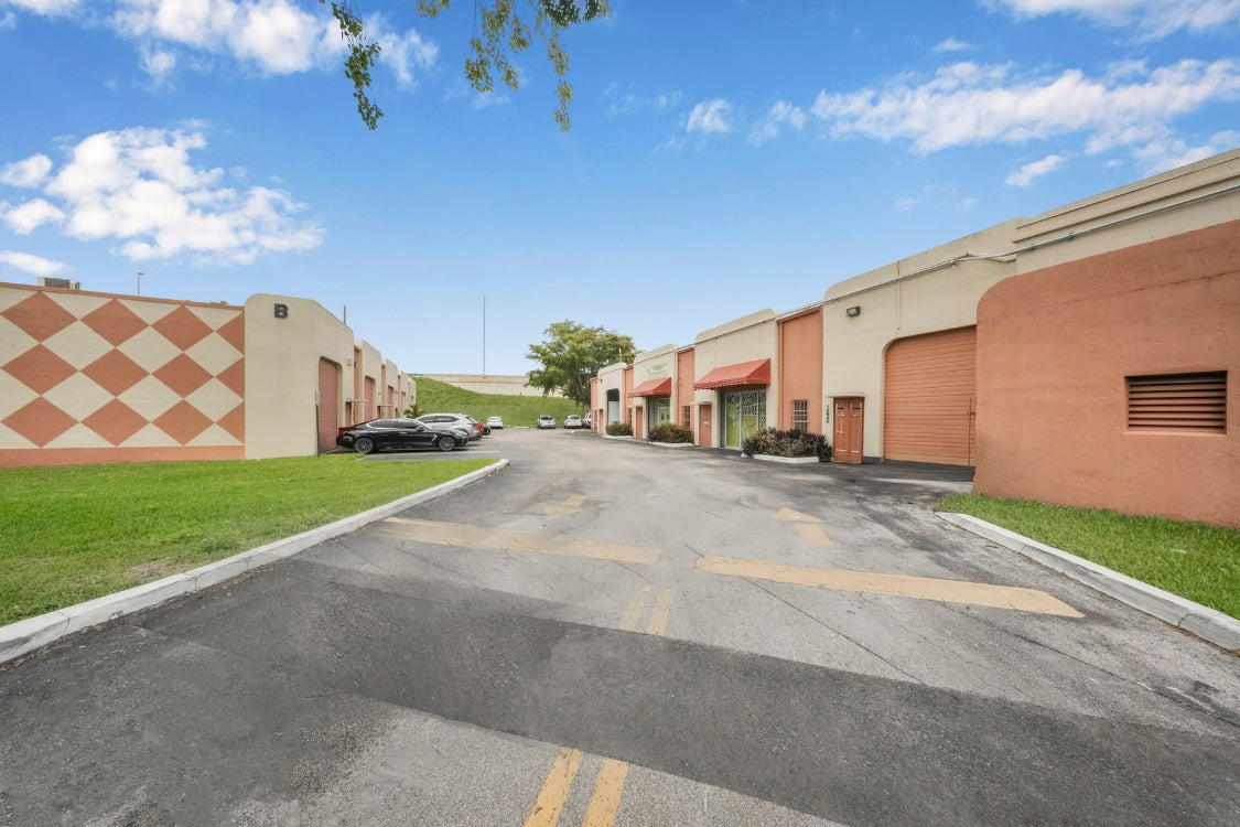 12011 SW 117 CT, Miami, FL 33186