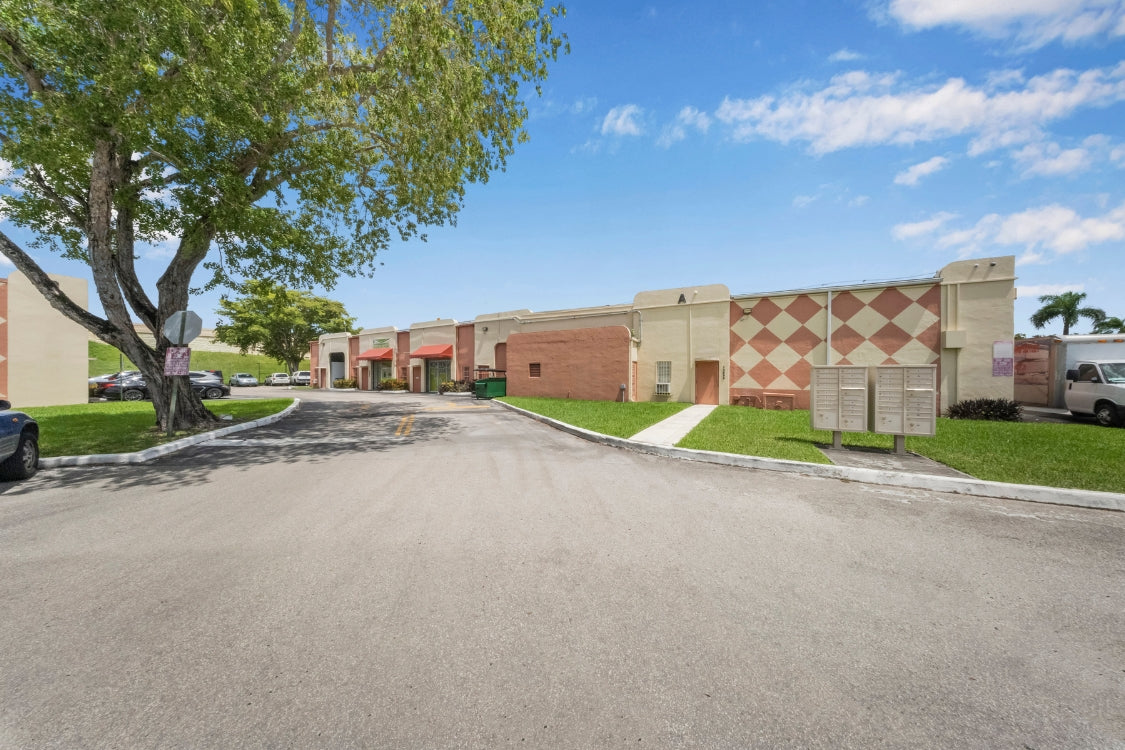 12011 SW 117 CT, Miami, FL 33186