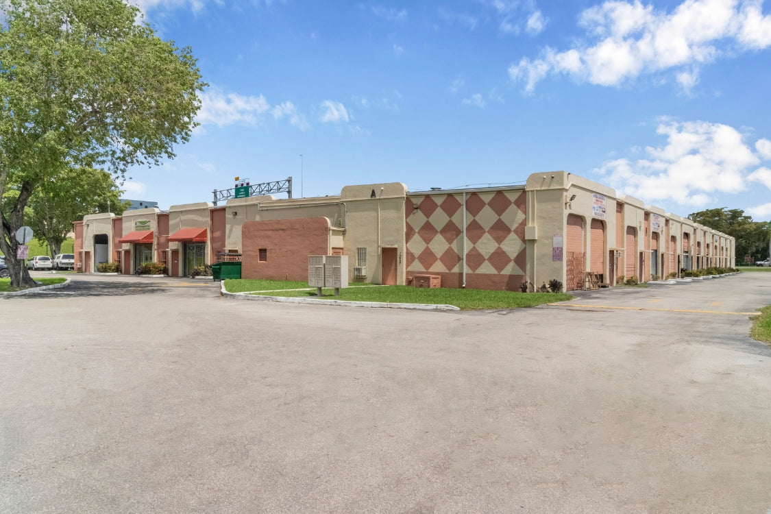 12011 SW 117 CT, Miami, FL 33186