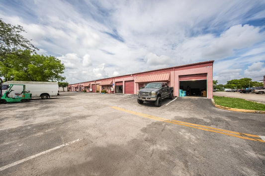 1421 NW 65 Ave, Plantation, FL 33313