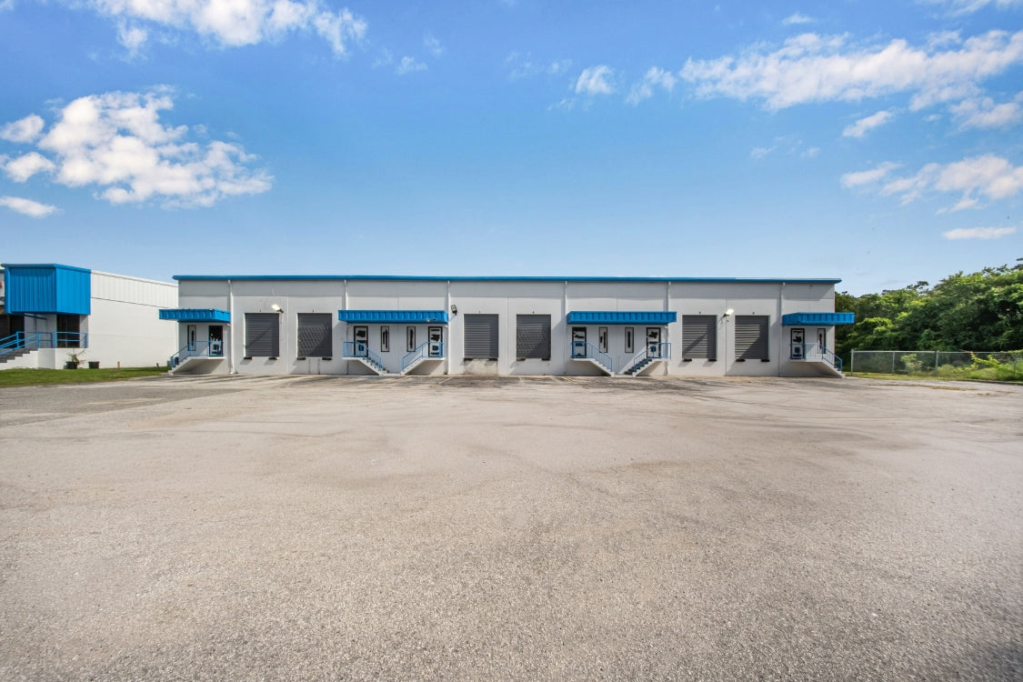 2205 N Forsyth Rd, Orlando, FL 32807