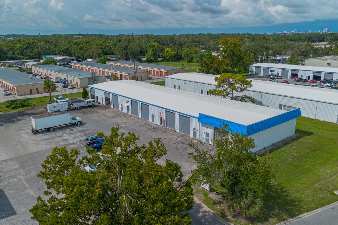 6930 Venture Cir, Orlando, FL 32807