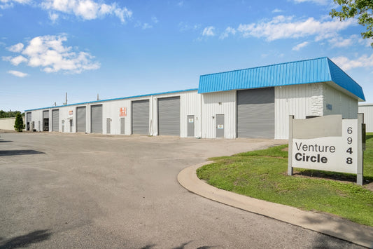 6930 Venture Cir, Orlando, FL 32807