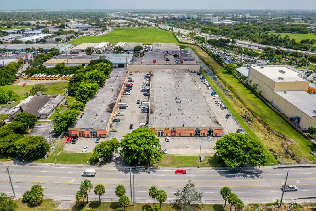 5 Ways the Right Warehouse Location Can Boost Your Bottom Line
