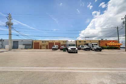 474 West 28 St, Hialeah, FL 33010