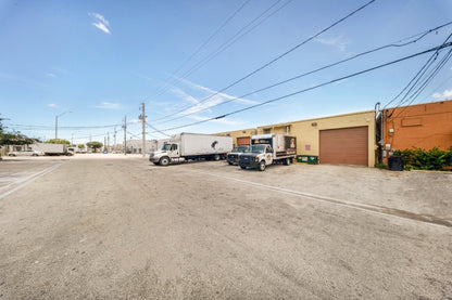 474 West 28 St, Hialeah, FL 33010