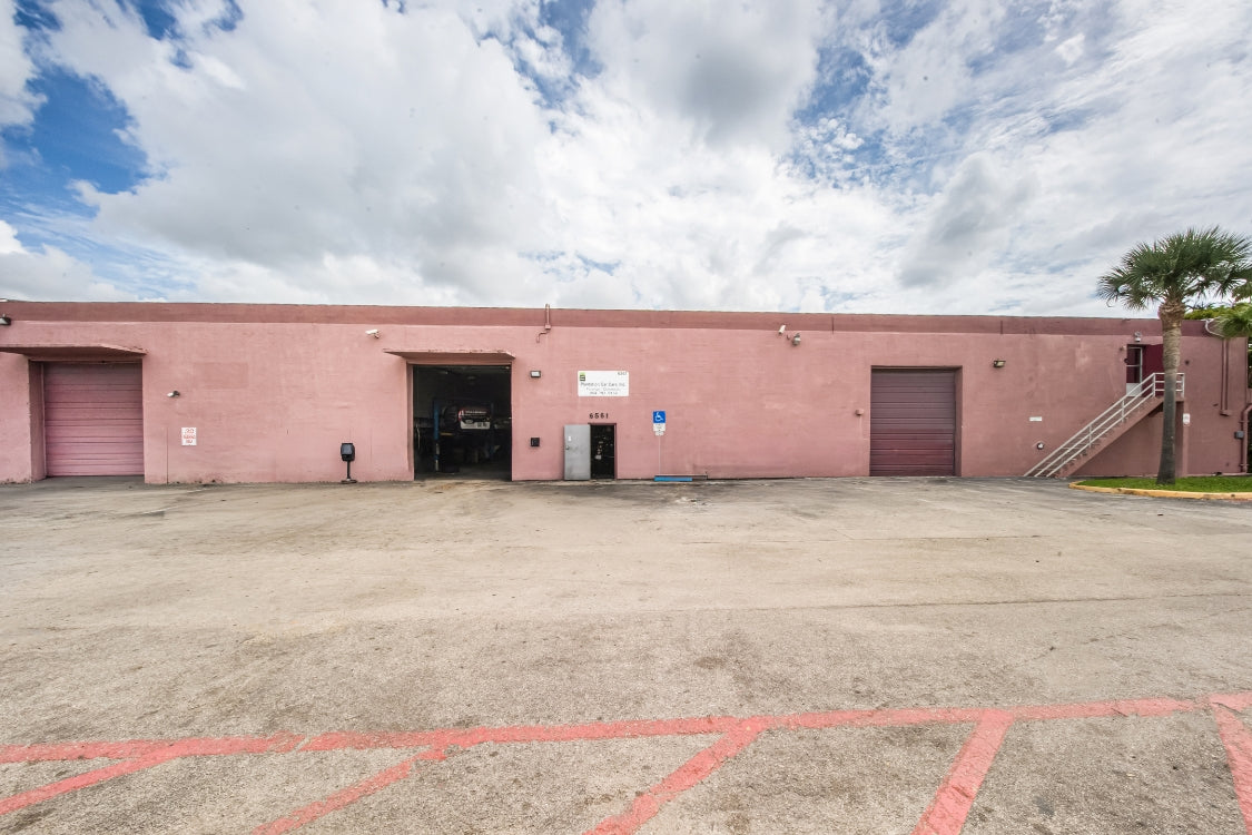 1421 NW 65 Ave, Plantation, FL 33313