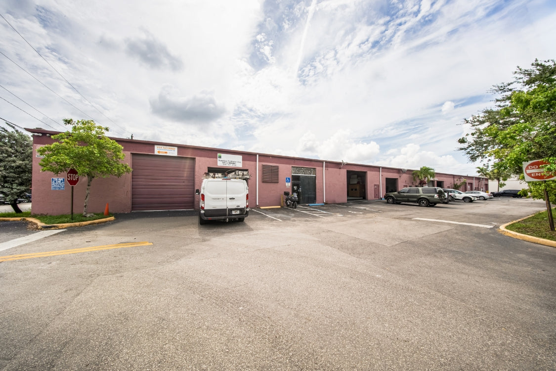 1421 NW 65 Ave, Plantation, FL 33313