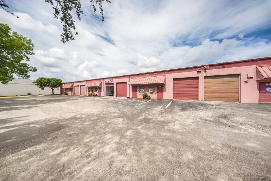 1421 NW 65 Ave, Plantation, FL 33313